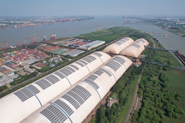 常州錄安洲碼頭分布式光伏項目.jpg